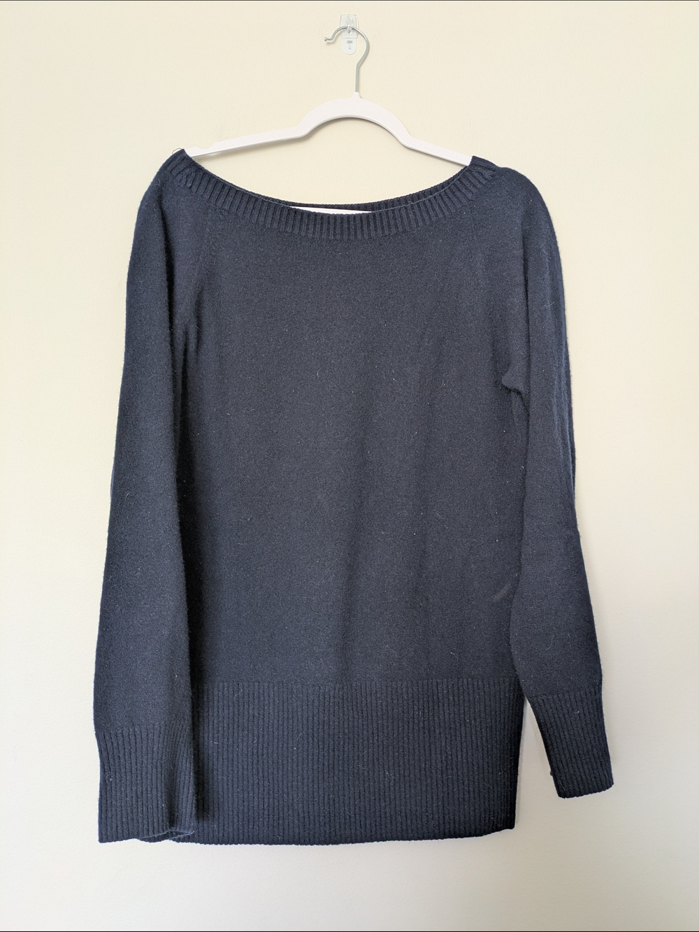 Celtic & Co Navy Blue Wideneck Sweater Sz M